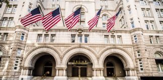 Usa: Trump, guai anche dall’Hotel di Washington, affari col potere 210523 Trump Hotel Washington