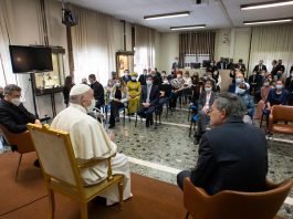 Comunicazione sociale: Papa Francesco costruisce ponti con parole 210525 comunicazione sociale - Papa Francesco