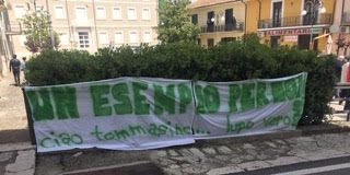Il Settimanale 2021 1 – Covid uccide ‘super-tifoso’ Avellino, Pietradefusi in lutto Settimanale - Covid - Avellino