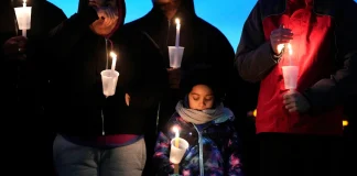 Usa 2024: – 304, sangue in scuola Iowa, prima di dibattito con DeSantis e Haley 240105 Usa 2024 304 - Iowa - Perry - sparatoria