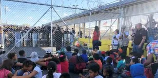 239229 Usa 2024 249 - migranti - proteste