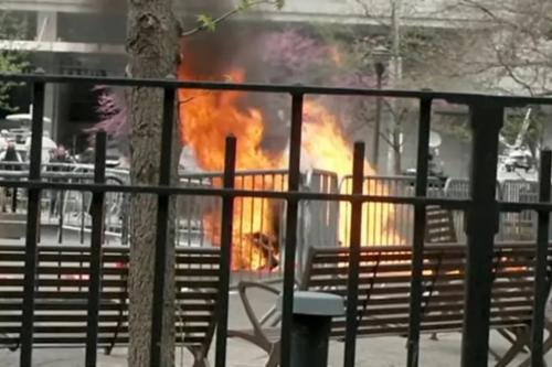 uomo in fiamme 240420 Usa 2024 198 - Trumop - processo - uomo in fiamme