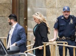 240510 - Usa 2024 178 - Trump - Stormy Daniels