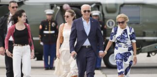 240701 - Usa 2024 126 - Biden - famiglia