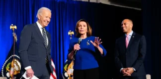 240707 - Usa 2024 120 - Biden - Pelosi - Jeffries