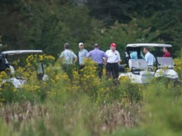 240917 - Usa 2024 48 - Trump - Golf