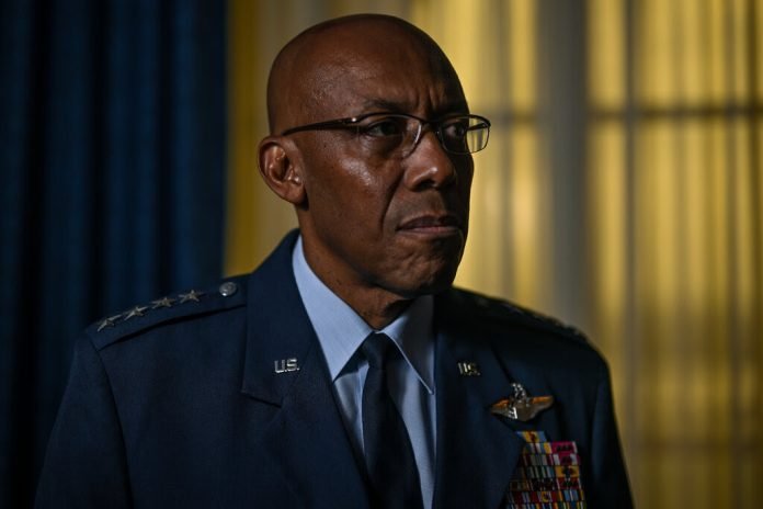 Brown Kenny Holston The New York Times 250222 - Trump 2 - Brown