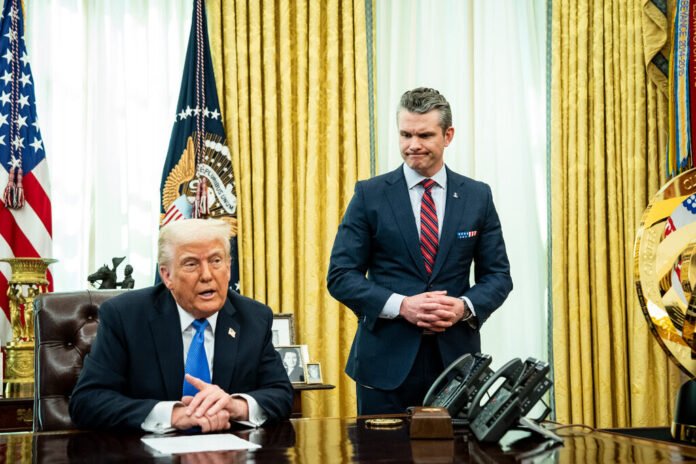 Trump Hegseth NYT 250325 - Trump 2 - Hegserh - Studio Ovale