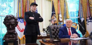 Trump 2: Musk, addio con occhio nero; dazi su acciaio raddoppiati; 530 mila migranti rischiano deportazione 250531 - Trump 2 - Musk