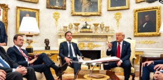 Ucraina: Trump, armi a Kiev e sanzioni a Mosca se non fa la pace (ma fra 50 giorni) 250715 . Ucraina - Trump - Rutte
