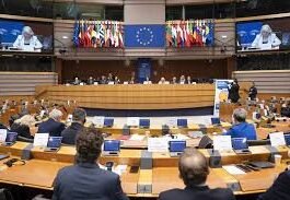 Come si è arrivati alla Legge europea sulla libertà dei media (EMFA). Le sue conseguenze sulla governance dei media di servizio pubblico in Italia