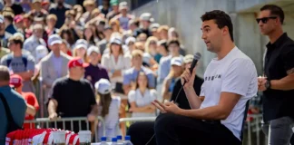 Usa: Kirk, attivista conservatore, alleato di Trump, ucciso nello Utah davanti a folla di studenti 2750911 - Usa - Kirk - uccisione