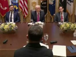 Ucraina: Trump nega a Zelensky i Tomahawk, punta su vertice con Putin 251017 - Ucraina - Trump - Zelensky - Casa Bianca