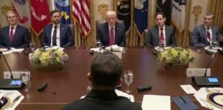 Ucraina: Trump nega a Zelensky i Tomahawk, punta su vertice con Putin 251017 - Ucraina - Trump - Zelensky - Casa Bianca