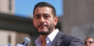 Midterm: tre mesi al voto, opposti estremismi penalizzano democratici e repubblicani 260805 Usa - midterm - primarie - Michigan - El-Sayed