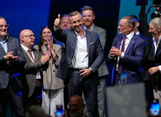 Germania: vittoria estrema-destra in Sassonia-Anhalt segnale d’allarme per Europa 260807 - Germania - Sassonia Anhalt - elezioni - Siegmund