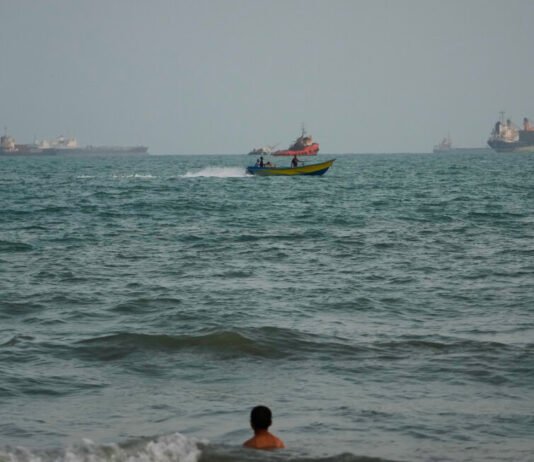 260908 - guerre - Iran - Stretto di Hormuz